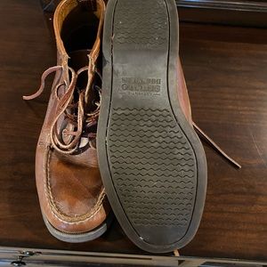 80’s style Sebago ankle height boots